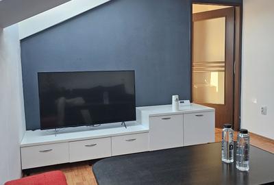Apartament cu 2 camere semidecomandat în Florești