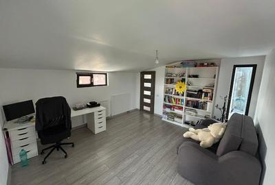 Duplex cu 6 camere cu Canalizare în Domnești - 12