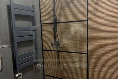 Apartament cu 3 camere decomandat în Florești - 6