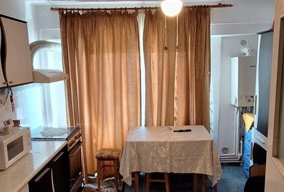 Apartament cu 2 camere decomandat în Cotești - 4
