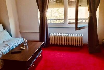 Garsonieră decomandată, mobilată în P-ța Muncii