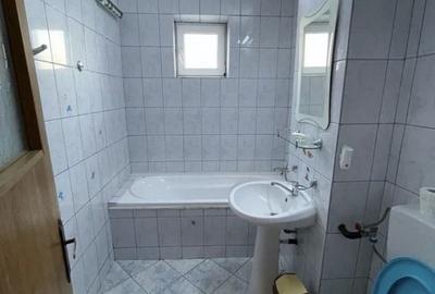 Apartament cu 3 camere în Buzaului - 3