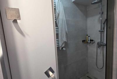 Apartament cu 3 camere decomandat în Politehnica