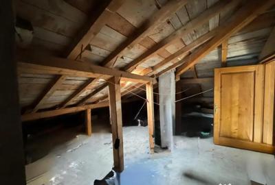 Casă cu 12 camere cu Teren 321 Mp în George Enescu - 12