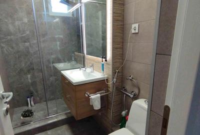 Apartament cu 2 camere decomandat în Central - 2