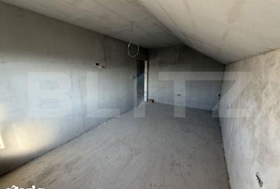 Casă cu 5 camere cu Teren 500 Mp în Central - 1