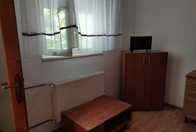 Garsonieră semidecomandată în Buziașului - 2
