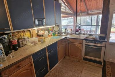 Casă cu Teren 1400 Mp în Brebu - 10