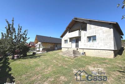 Casă cu 3 camere cu Teren 445 Mp în Central