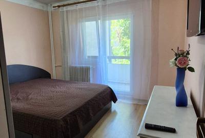 Apartament cu 3 camere decomandat în Central - 2