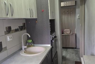 Apartament cu 2 camere semidecomandat, mobilat în Aurel Vlaicu