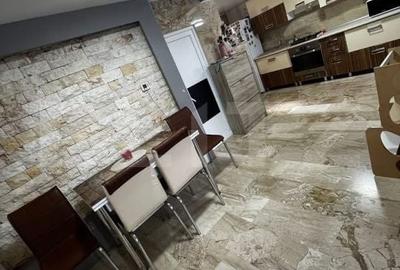 Casă cu 5 camere cu Teren 600 Mp în Central
