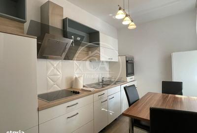 Casă cu 3 camere decomandat în Rontău