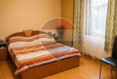 Casă cu 3 camere cu Teren 300 Mp în Mogoșoaia
