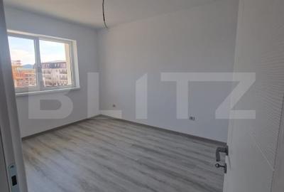 Apartament cu 3 camere decomandat în Sânpetru - 2