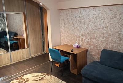 Apartament cu 2 camere semidecomandat în Pantelimon