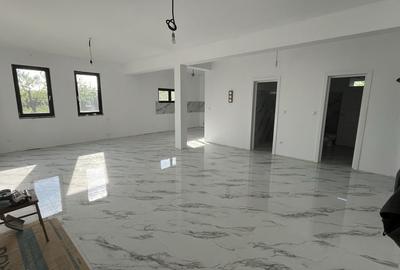 Casă cu 3 camere în Dacia