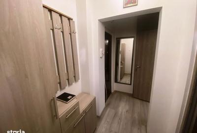 Garsonieră decomandată în 9 Mai - 8