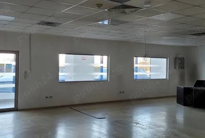 Spațiu comercial, de 33 mp, în Central