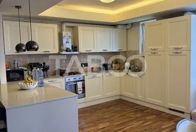 Apartament cu 3 camere decomandat în Andrei Mureșanu