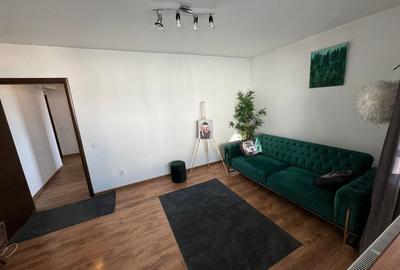 Apartament cu 2 camere decomandat, mobilat în Central