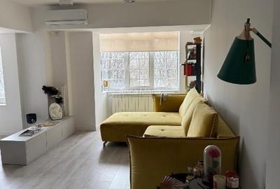 Apartament cu 2 camere semidecomandat, mobilat în Unirii