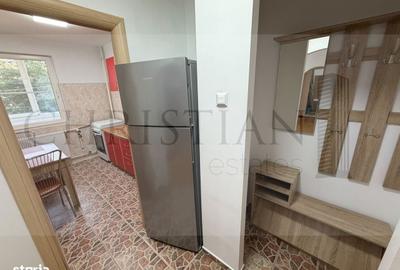 Apartament cu 2 camere semidecomandat în 1 Mai