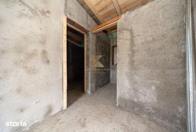 Casă cu 4 camere cu Teren 500 Mp în Central - 12