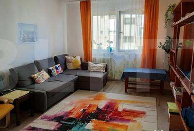 Apartament cu 3 camere decomandat în Simeria - 2