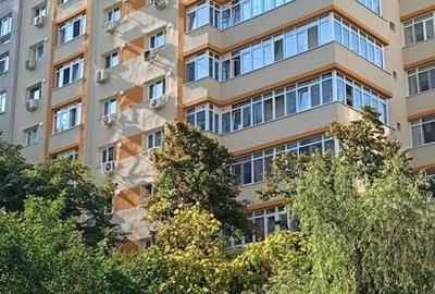 Apartament cu 2 camere decomandat în Vitan