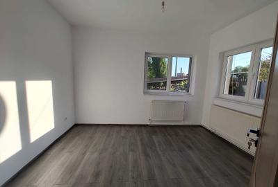 Casă cu 4 camere cu Teren 250 Mp în Iris - 3