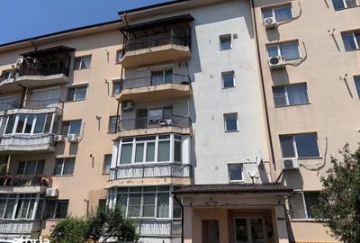 Apartament cu 5 camere în Străulești