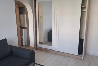 Apartament cu 2 camere semidecomandat în Berceni - 11