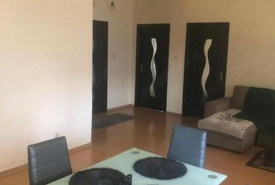 Casă cu 4 camere decomandat cu Teren 484 Mp în Central - 2