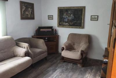 Casă cu 1 camere cu Teren 800 Mp în Muscel