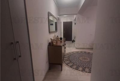 Apartament cu 3 camere, mobilat în Iancului