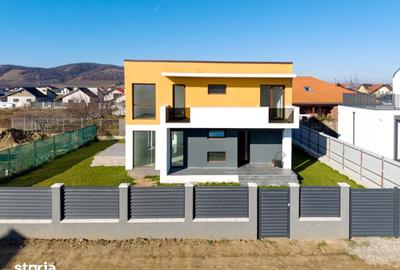 Casă cu 5 camere cu Teren 418 Mp în Hărman - 3