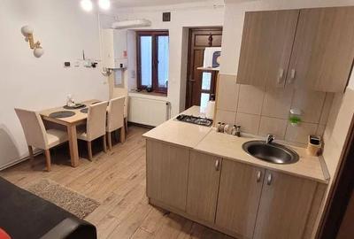 Apartament cu 2 camere decomandat în Ultracentral