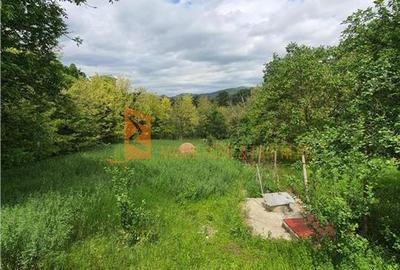 Teren intravilan de 1717 mp, în Beceni