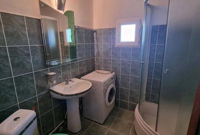 Apartament cu 2 camere decomandat în Exterior Vest
