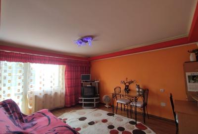 Casă cu 5 camere cu Teren 1320 Mp în Central