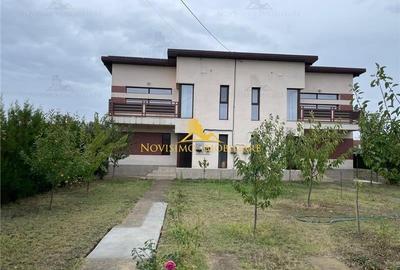 Duplex cu 4 camere cu Teren 800 Mp în Strejnicu - 2