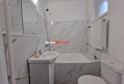 Apartament cu 3 camere semidecomandat în Rogerius - 4