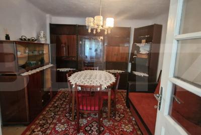 Casă cu 3 camere cu Teren 1150 Mp în Central