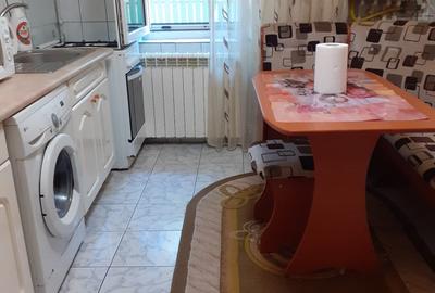 Apartament cu 2 camere semidecomandat în Est