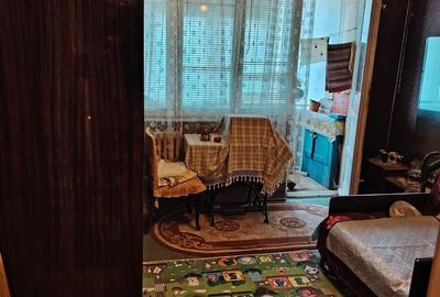 Apartament cu 3 camere în Tei - 4