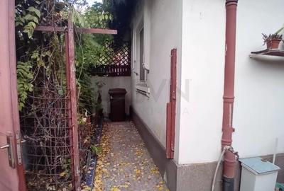 Casă individuală cu 5 camere cu Canalizare în Domenii - 12