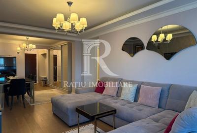 Apartament cu 3 camere decomandat, mobilat în Centru Civic