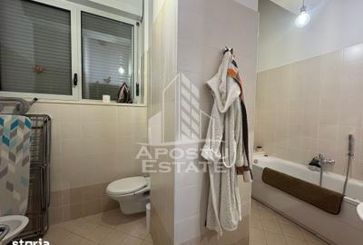 Apartament cu 3 camere în Aradului