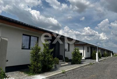 Casă cu 3 camere în Crevedia